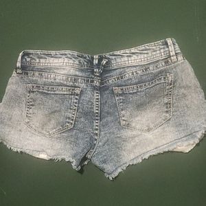 Blue jean shorts size 5